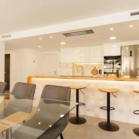 Bravissimo Turbau Entresol B, With 3 Bedrooms Apartment Girona