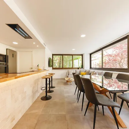 Διαμέρισμα Bravissimo Turbau Entresol B, With 3 Bedrooms *